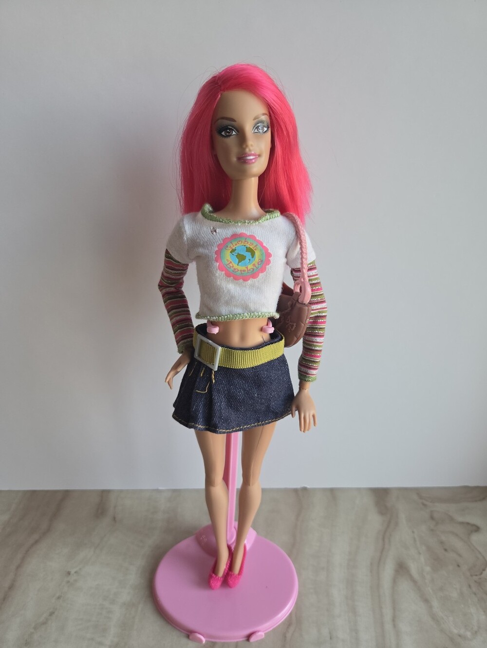 Barbie Fashionistas Swappin Styles Sassy Pink Hair 2010 Mattel
